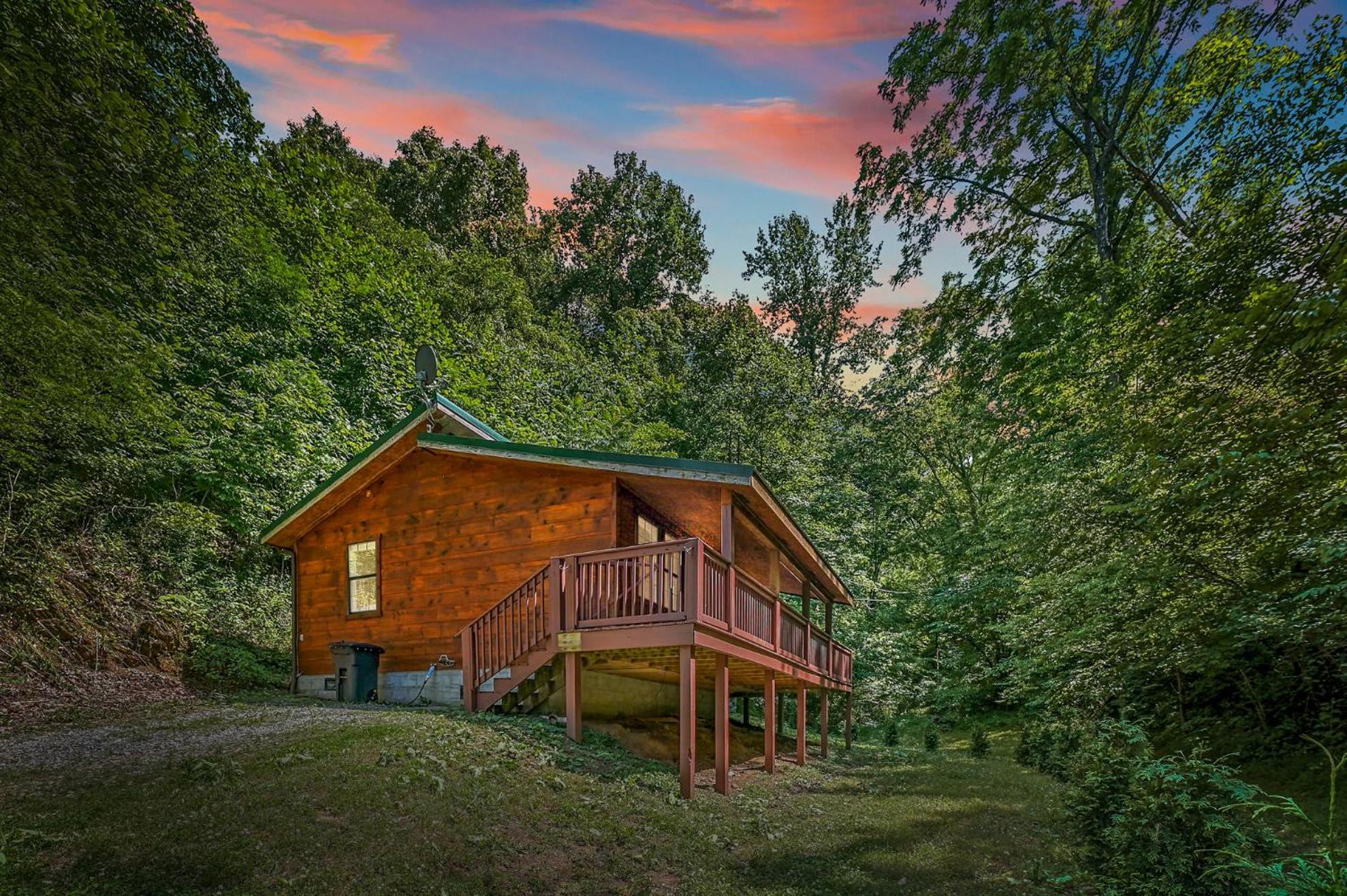 Smoky Mountains Hut Tub Cabin Dog Friendly Sevierville Buitenkant foto